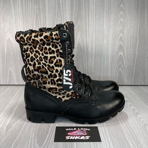 J75 Strong women Jump Cheetah‎ Print Combat boots Size 5